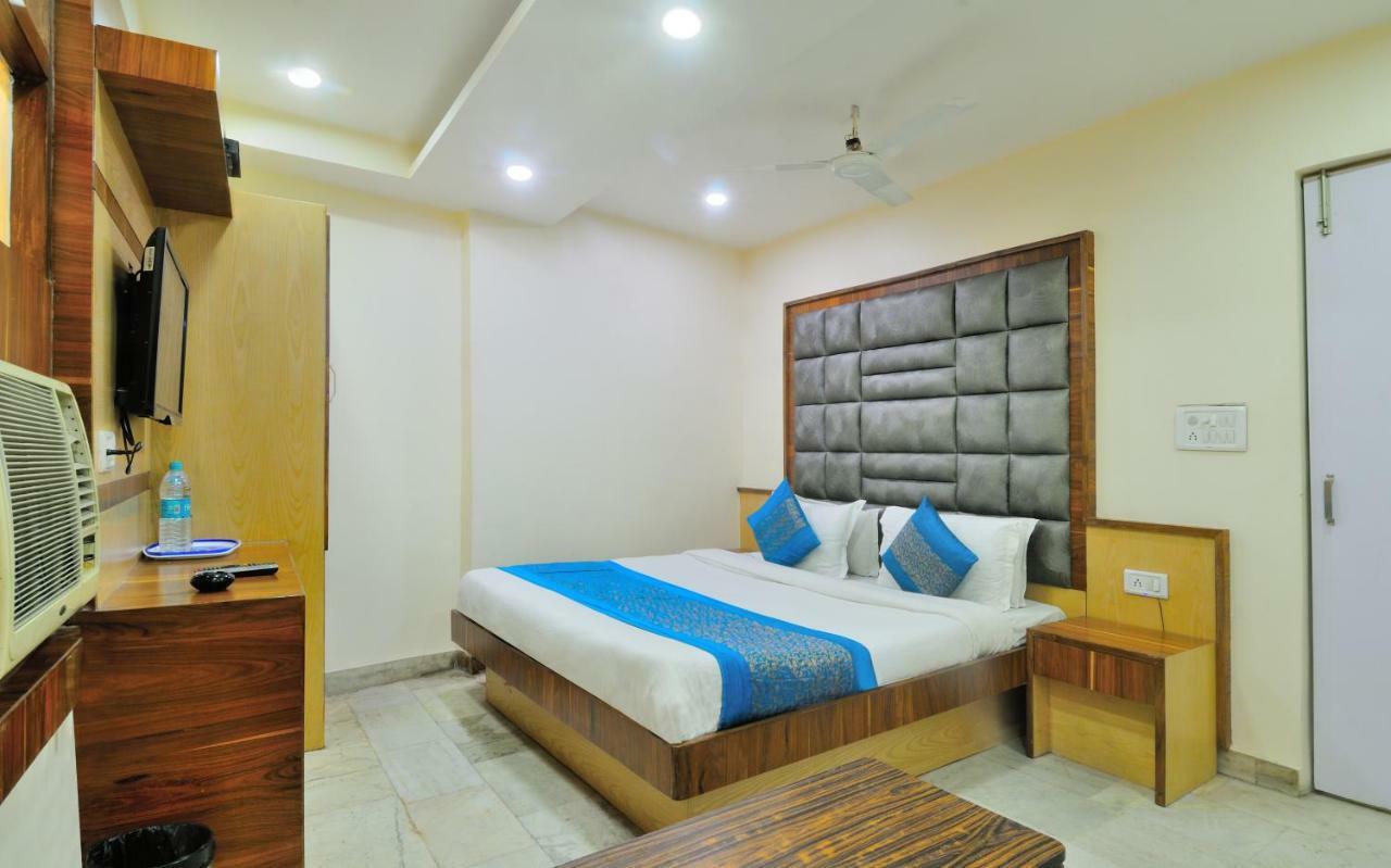 Hotel Lahorimal Deluxe New Delhi Eksteriør billede